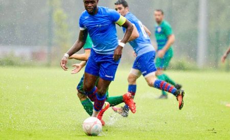 recherche-de-club-tranger